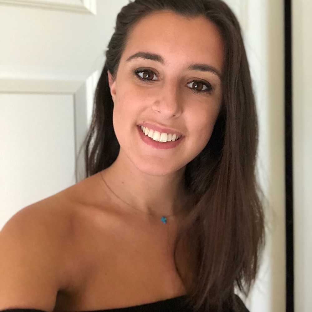 Meet your Posher, Eleni